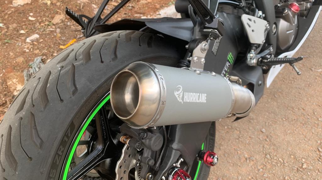 Capa do vídeo Escapamento GP Premium Grey Kawasaki ZX-6R 2019 a 2024