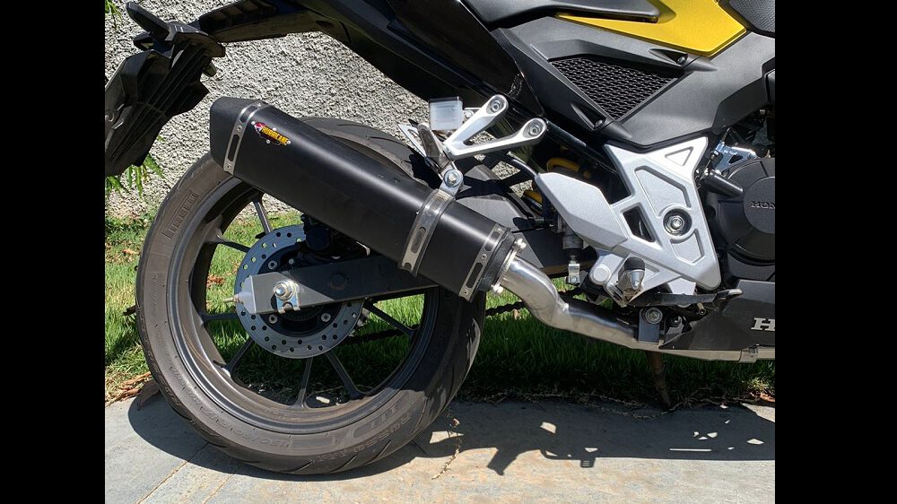 Capa do vídeo Escapamento F4 Evolution Full Honda CB 300F Twister 2023 a 2025